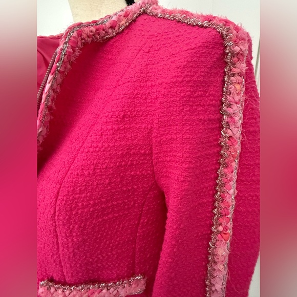 Cabi Fuchsia Tweed Zip-Front Jacket | Padded Shoulders | Size S | $269 Retail - Picture 4 of 9